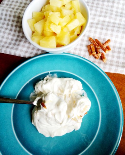 pineapple pretzel salad