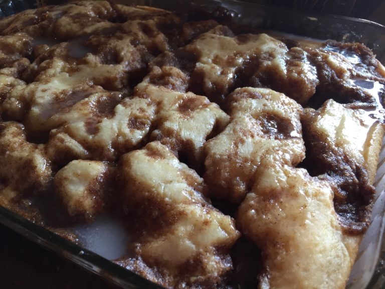 Cinnamon Roll Cake